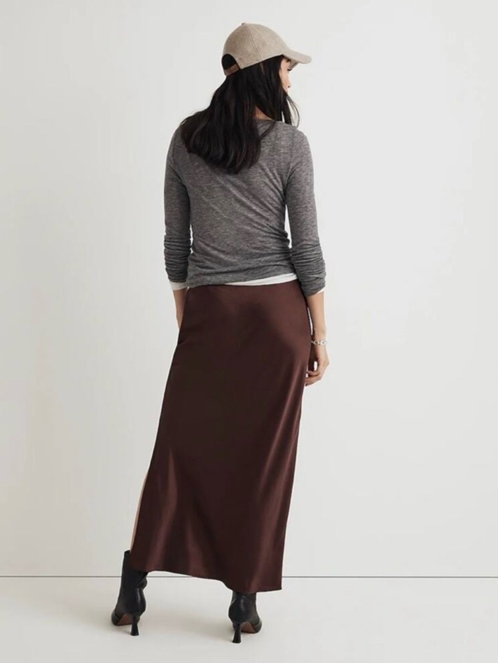 Madewell Satin Maxi Slip Skirt in Cherry Wood, Size 10 - Picture 5 of 13